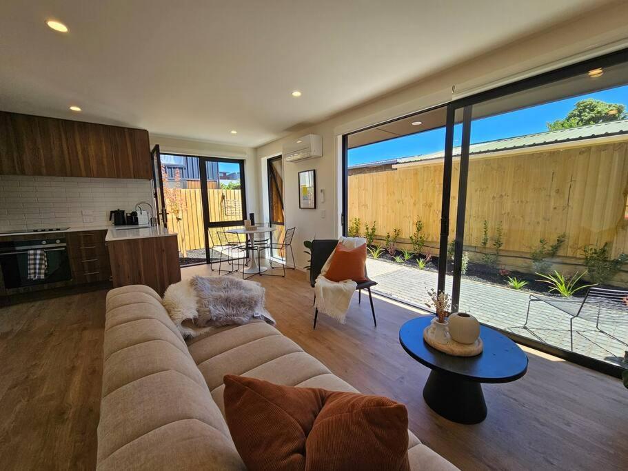 Cosy Central Home - Walk To Cbd & Free Escooters! Christchurch Exterior photo